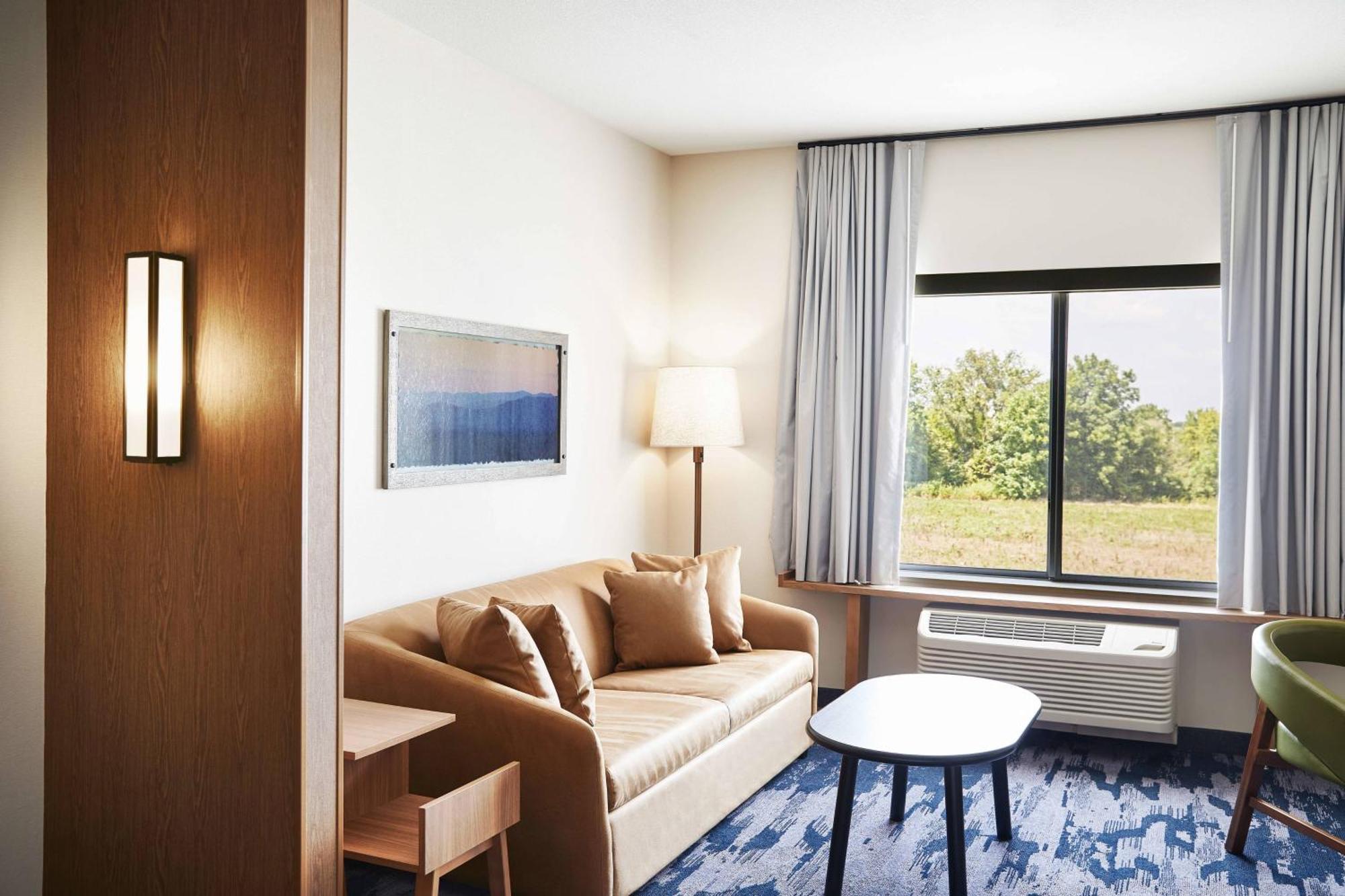 Fairfield Inn & Suites By Marriott Kansas City Belton Extérieur photo