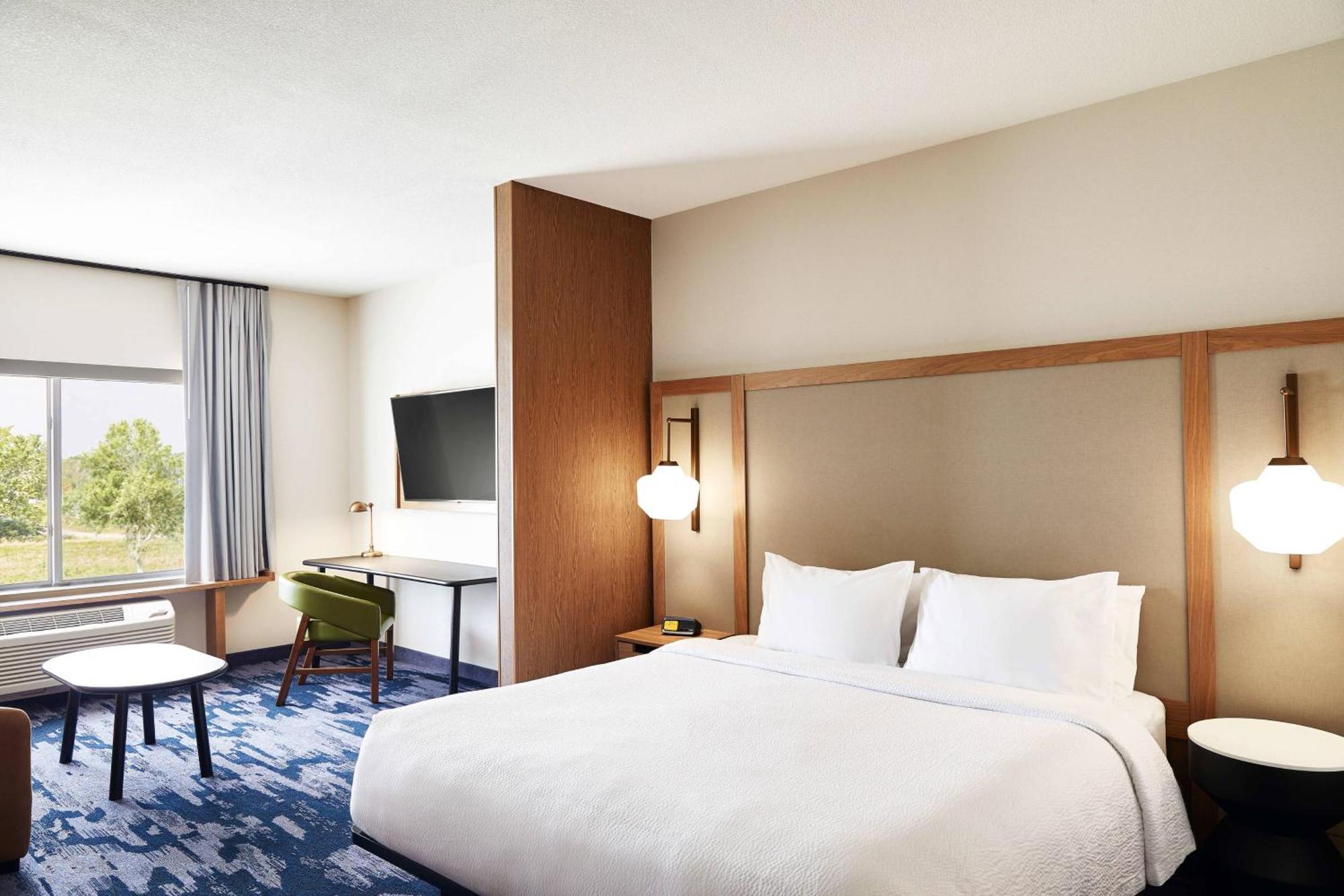 Fairfield Inn & Suites By Marriott Kansas City Belton Extérieur photo